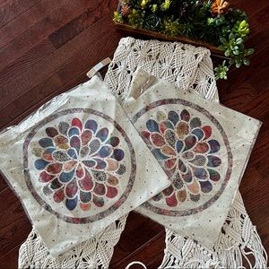 NWT Justin&Taylor • Set of 2 Pillow Coverings